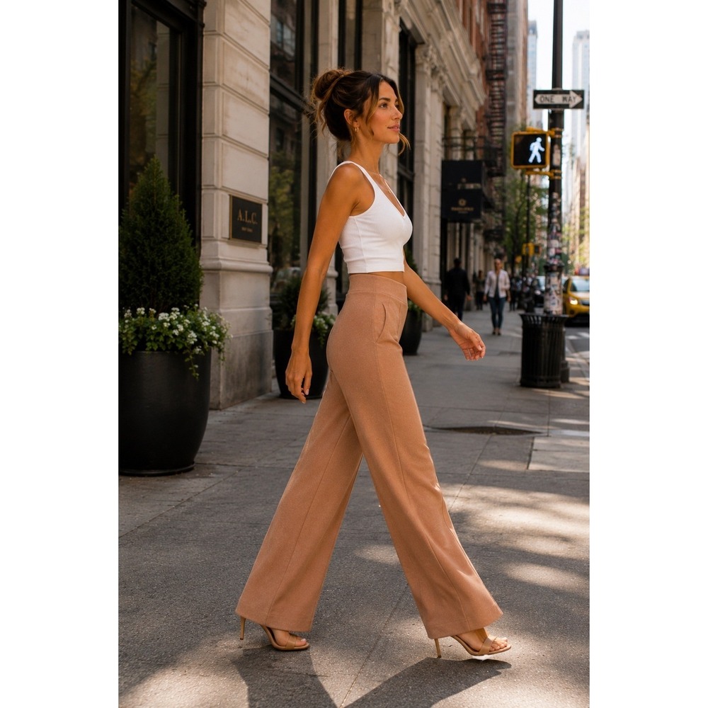 NWT Express Camel Knit Wide Leg Pants Medium Chic Soft Pull‎ On Style - Picture 2 of 4
